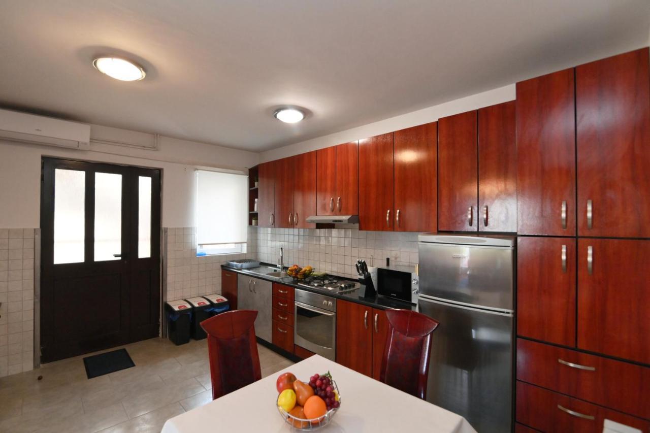 Antonio Apartments Rijeka Luaran gambar